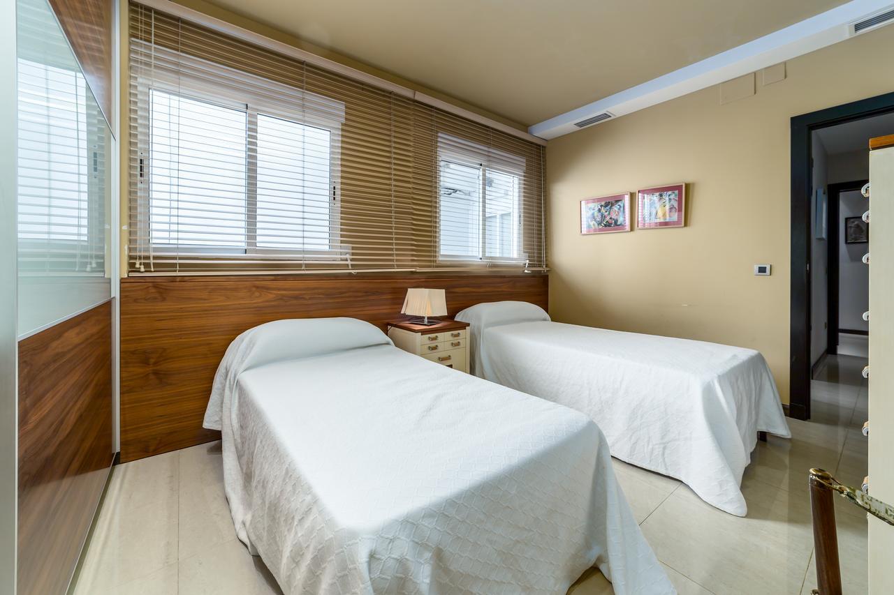 Travel Habitat Atico Ciutat Vella. Appartement Valencia Buitenkant foto